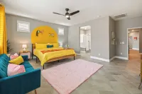 Kaleidoscope by AvantStay Colorful Escape Pool Hotels near Benevolent Alchemy