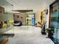 Hotel Royal Empire