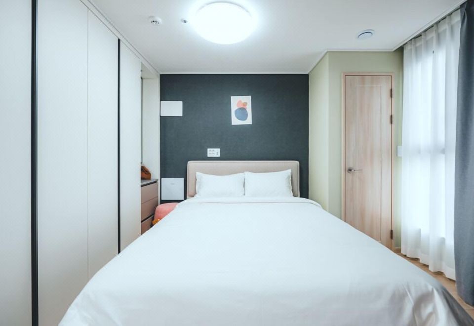 2. 에이치에비뉴 사..