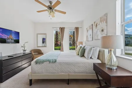 Ground Floor Gathering up to 9 Guests BL387