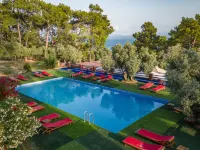 Akyaka - Akbuk Fullmoon Bungalow Camping Hotels in Mentese