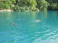 Moon San Villa at the Blue Lagoon فنادق في Drapers