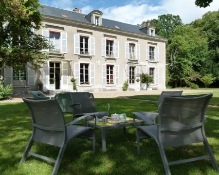 Le Grand Saint-Marc Hotels in Vendôme