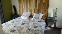 Des Branches & Vous Hotels in Chanos-Curson