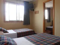Hostal El Callejón Hotels near Punta del Miracle