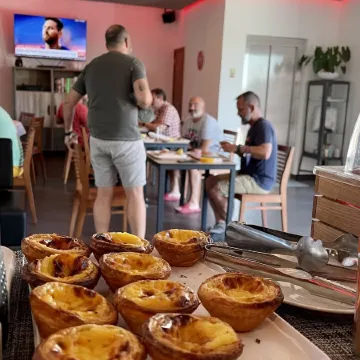 Villa 3 Caparica, Lisbon Gay Beach Hotel