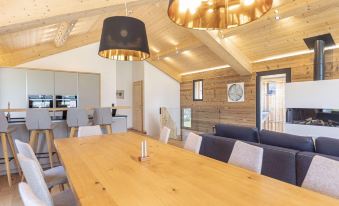 Luxury Chalet in Ennsling Near Schladming with Private Spa