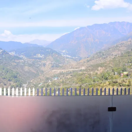 Justa Birding Resort & Spa - Best Dhauladhar View Resort
