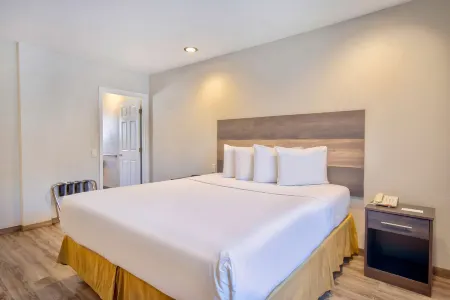 Studio 6 Rosemead, CA – Pasadena Отели рядом с достопримечательностью «Университет Запад»