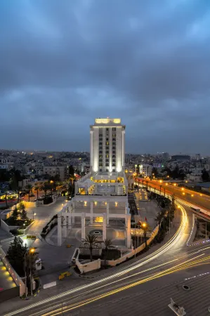 Four Seasons Hotel Amman Отели рядом с достопримечательностью «Мечеть короля Абдаллы I»
