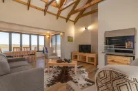 L'Ermitage Quagga Lodge Hotels in Velddrif