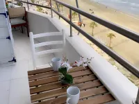 ラルナカ・シービュー・ルームス ラルナカのホテル