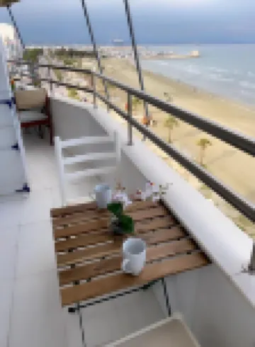 Larnaca Seaview Rooms