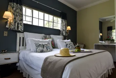 Sagewood Cottage for 2 People with Wonderful Private Terrace in Garden! Hotels near Krugersdorp Golf Course Caterers