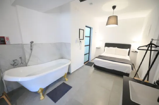 Suites in the Galilee