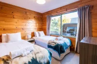 Moa Cottage in Oneroa Village Отели в г. Онероа