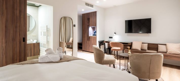 One Two Four - Hotel & Spa Hotels in Gent