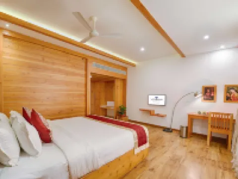 Hotel Vivera Grande Hotels in Dindigul