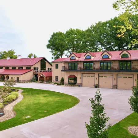 Tall Oaks Resort