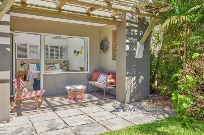 Public Areas Zilwa Attitude Photo