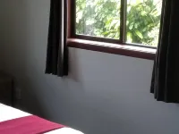 Te Moana Nui Villa Hotels in Arorangi