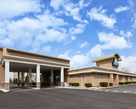 Days Inn by Wyndham Plattsburgh Hotels in Plattsburgh
