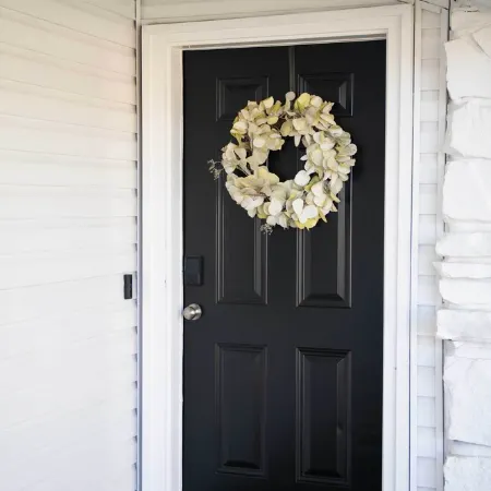 Beautifully Remodeled 3-Bedroom Cozy Home!!