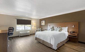 Best Western Plus Newport Mesa Inn
