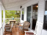 Romantic Cabin on-The-Water-w/Breathtaking Views-Bch Fire Pit! - 2 Wks Aval: Aug Hotels in Wayne