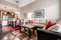 Trailhead Lodge - 4-Star