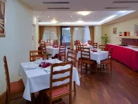 Atrium Hotel Bucharest City Center فنادق في بوخارست