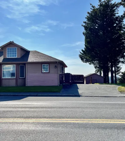 Ocean View and Private Deck - Exquisite Alaskan Sanctuary Отели в г. Кодиак