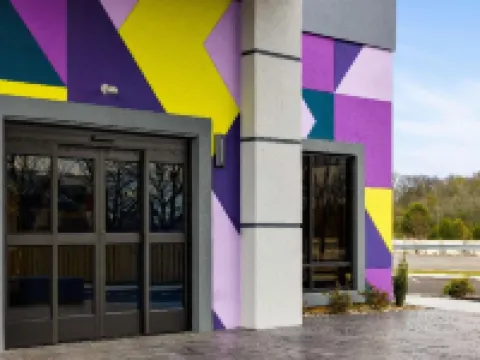 Spark by Hilton Nashville at Opryland Hotels in Nashville