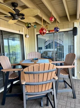 3 BR Lake Front Baypoint Condo, Pool, Boat Slip in Osage Beach, MO, MM 24 1/2