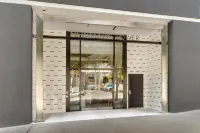 Newmark Tower Soundview Suite