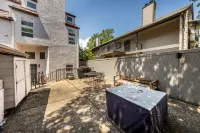 Charming Condo with Fireplace and Workspace - Beautiful Retreat