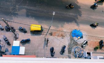 Hotel Banaras Spirits