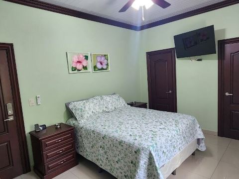 Del Pilar Bed & Breakfast