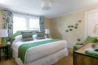 Whitehall Hotel di Camden