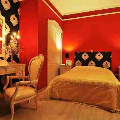 Orfeas Classic Rooms