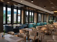 Laska Hotel Resort Ciletuh - breakfast
