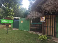 Hangout Habarana Hotels in Морагасуэва