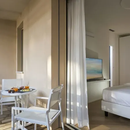 Embassy Aparthotel