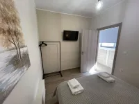 Avr Airport Deluxe Suites 6 Airport Free Shutle Hotels in Markopoulo Mesogaias