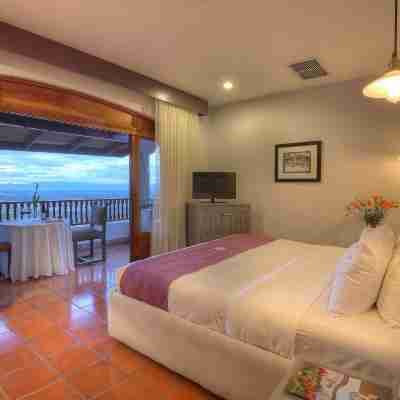 Alta Las Palomas Rooms