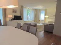 Spacious Villa in Hoenderloo Hotel di Hoenderloo