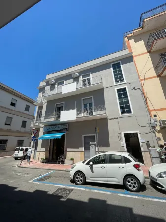 Flamingo B&B Отели рядом с достопримечательностью «Forum Baths»