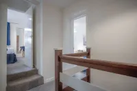 Sea Breeze Apt 2 - 2 Bed - Horton Beach Hotels in Penrice