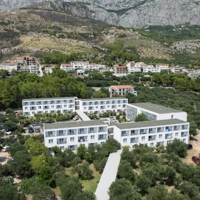 Bluesun Hotel Neptun - All Inclusive Hotels near Solaric Beach
