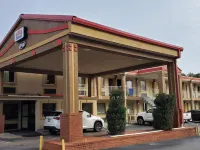 FairBridge Inn & Suites McDonough Hotels in McDonough